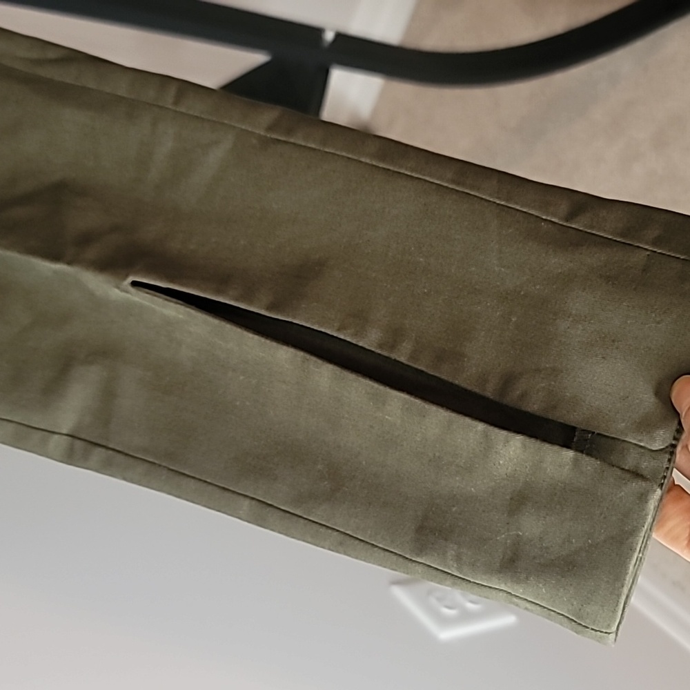 Front slit pants - Picture 10 of 14